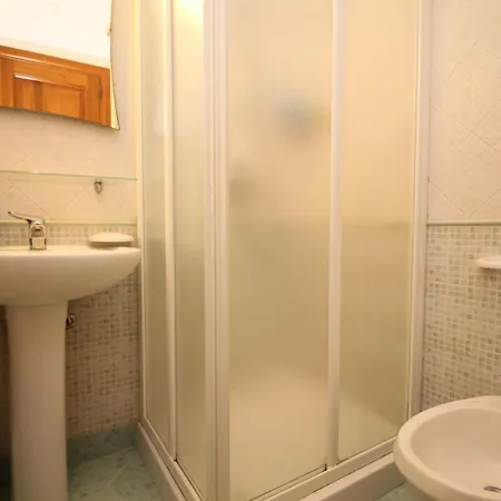 Apartament Trilocale Piano Terra Con Veranda