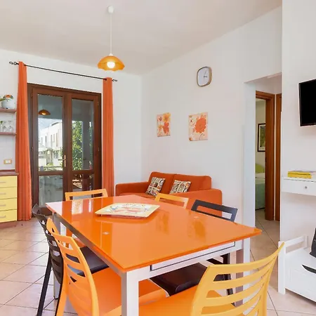 Trilocale Piano Terra Con Veranda Appartamento