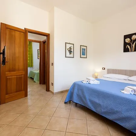 Trilocale Piano Terra Con Veranda Appartamento San Vito Lo Capo