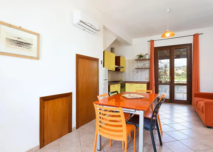 Appartamento Trilocale Piano Terra Con Veranda *